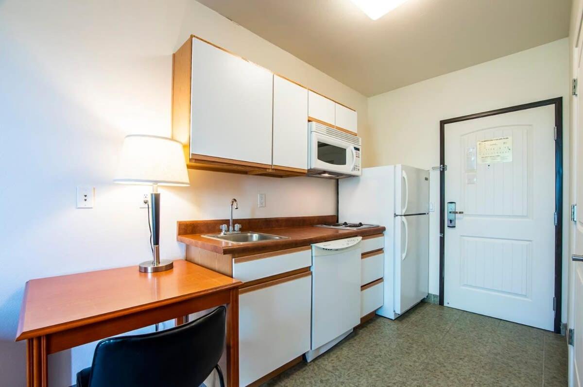 Sierra Vista Studio Apartment With Full Kitchen And King Bed Dış mekan fotoğraf