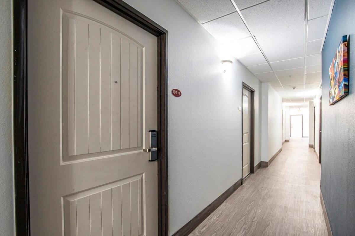 Sierra Vista Studio Apartment With Full Kitchen And King Bed Dış mekan fotoğraf